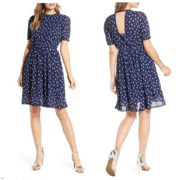 1901 Nordstrom Polka Dot Crinkle Chiffon Fit Flare Dress size Medium Petite - Picture 1 of 14